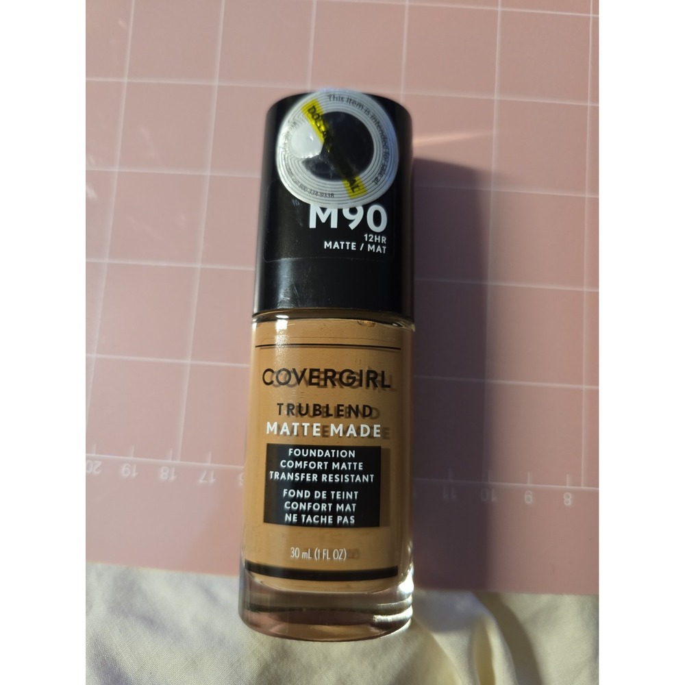 Covergirl Trublend Matte Made Liquid Foundation Glass Bottle M90 Perfect Beige